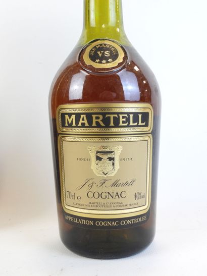 1 bouteille Cognac Martell VS. (niveau bas)....