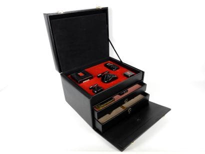 LEONARD. Coffret de présentation des collections...
