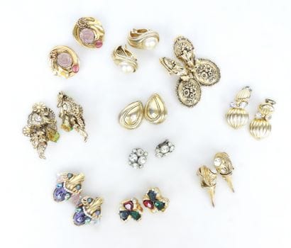 COSTUME JEWELRY. Ten pairs of ear clips....