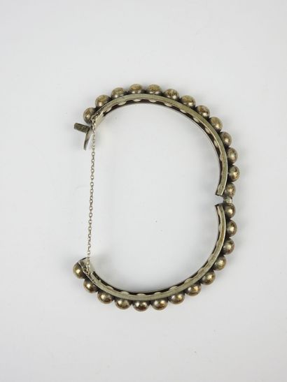 BRACELET jonc perlé en argent 925/1000°....
