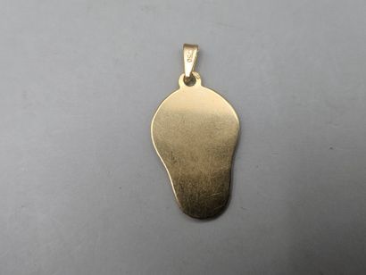 MÉDAILLE religieuse en or jaune 750 millièmes...