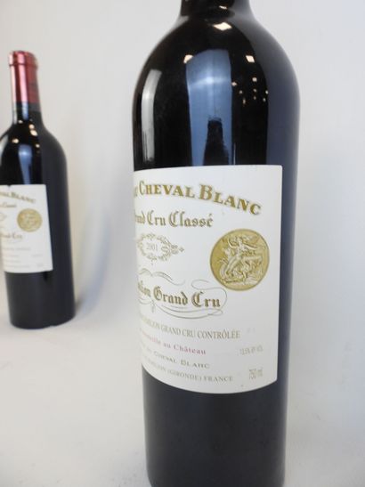 1 bouteille CHATEAU CHEVAL BLANC, Saint-Emilion...