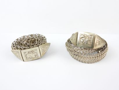 LOT of SEVEN silver BELTS. Vietnam. Total...