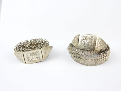 LOT of SEVEN silver BELTS. Vietnam. Total...