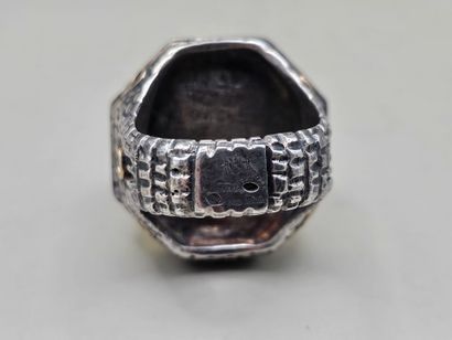 Jean BOGGIO (né en 1963).
Bague d'homme en...