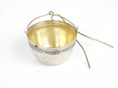 LOT IN 925/1000° SILVER including tea strainer,...