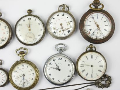 LOT of pocket, collar and chronometer watches,...