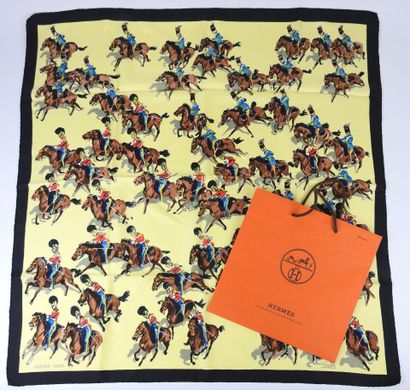 HERMES - Paris. Carré de soie modèle Cavaliers,...