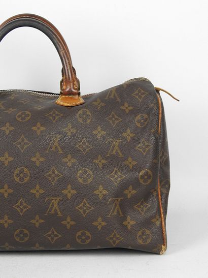LOUIS VUITTON - Paris. Speedy handbag in...