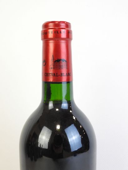 1 bouteille CHATEAU CHEVAL BLANC, Saint-Emilion...