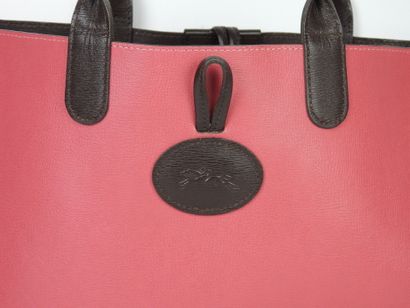 LONGCHAMP - Paris. Brown and pink reversible...
