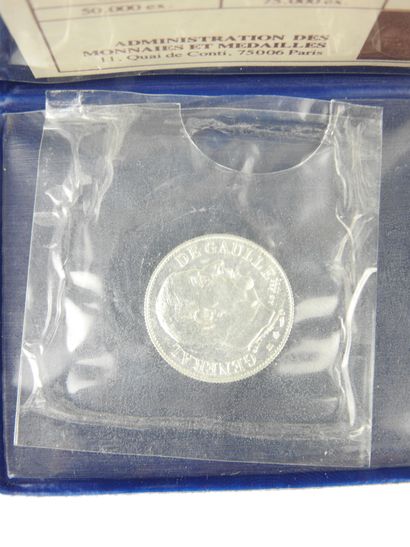PARIS MINT
1 Charles de Gaulle commemorative...
