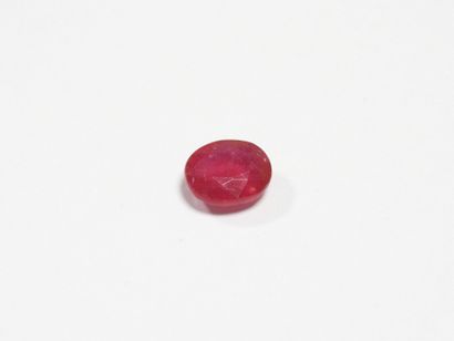 RUBIS sur feuille. 10,18 ct (traité).