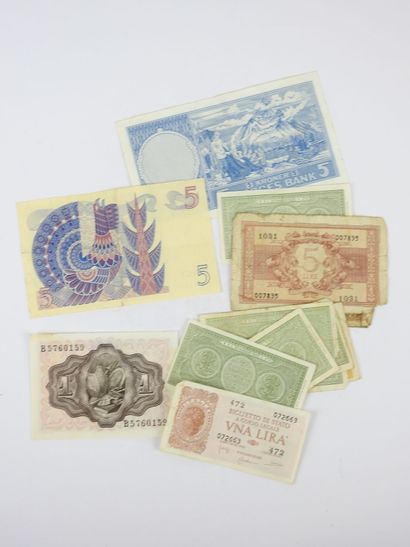 WORLD. Lot of banknotes from USA, Mexico,...