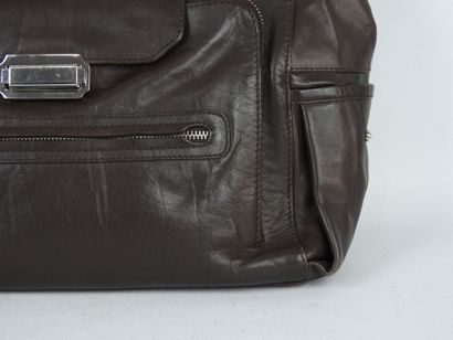 LE TANNEUR. Brown leather handbag. 24 x 34...