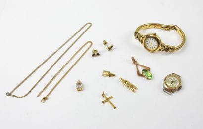 COSTUME JEWELRY. Lot including pendants,...