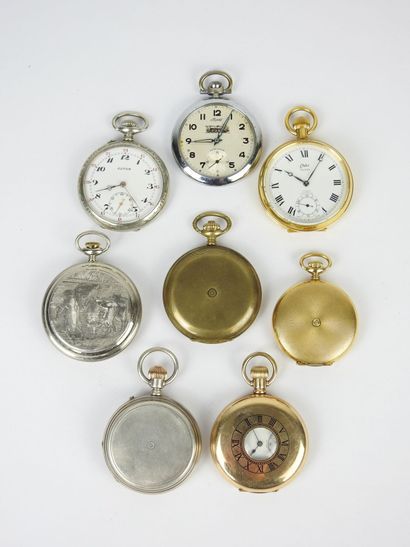 Huit MONTRES de gousset en métal ou métal...