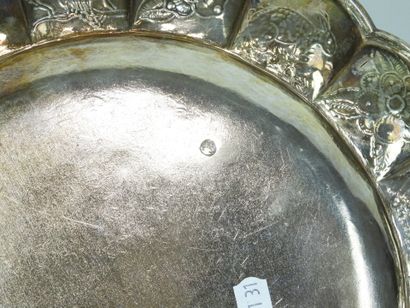 PLAT DE SERVICE polylobé en argent 925/1000°...