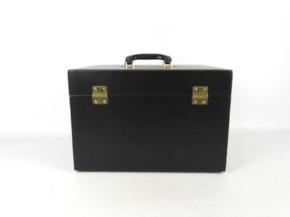 LEONARD. Coffret de présentation des collections...