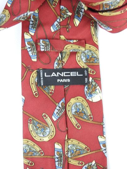 LANCEL - Paris. Cravate en soie. Boite d'origine....