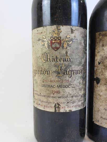 2 bouteilles : 
1 bt CHATEAU PEYBONHOMME...