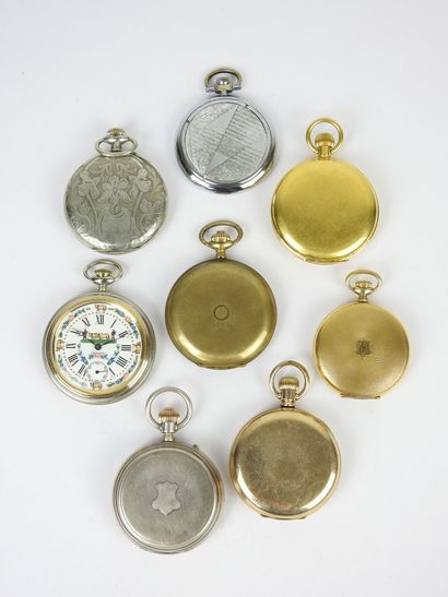 Huit MONTRES de gousset en métal ou métal...