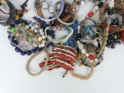 COSTUME JEWELRY. Lot including bracelets,...