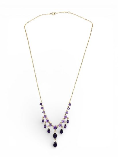 Collier en argent doré 925 millièmes orné...
