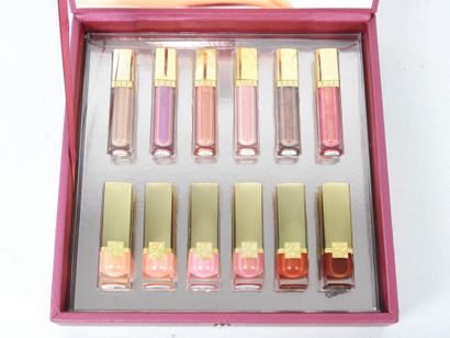 ESTEE LAUDER. Coffret de présentation de...
