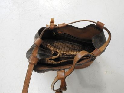 LOUIS VUITTON - Paris. Sac à dos modèle Randonnée...