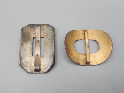 Lot de boucles de ceinture en métal émaillé...