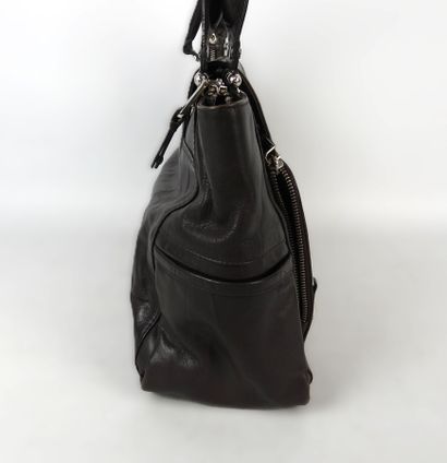 LE TANNEUR. Brown leather handbag. 24 x 34...