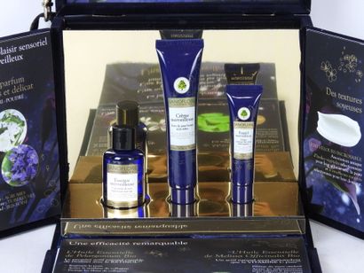 SANOFLORE. Valise de présentation de la gamme...