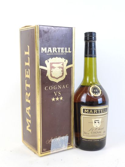 1 bouteille Cognac Martell VS. (niveau bas)....
