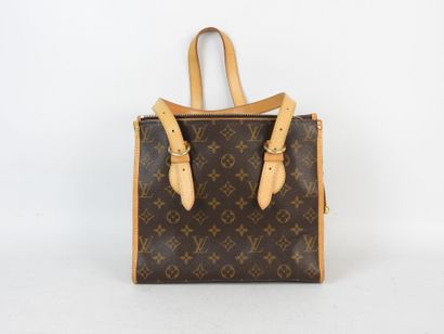 LOUIS VUITTON - Paris. Popincourt handbag...
