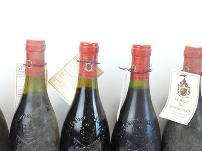 13 bouteilles dont : 
11 bts CHÂTEAUNEUF...