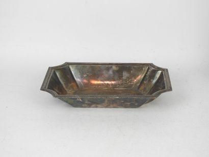 Reunion of a circular serving platter and...