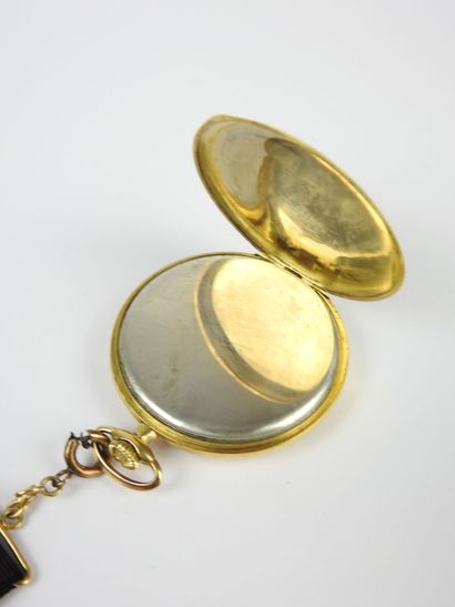 LIP. Chronomètre en or jaune 750/1000° avec...