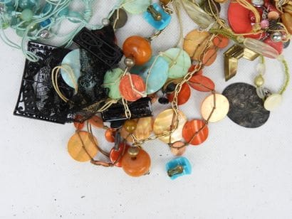 COSTUME JEWELRY. Lot including necklaces...