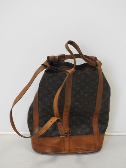 LOUIS VUITTON - Paris. Sac à dos modèle Randonnée...
