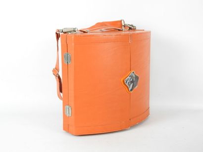 CACHAREL. Valise de présentation « Liberté»....