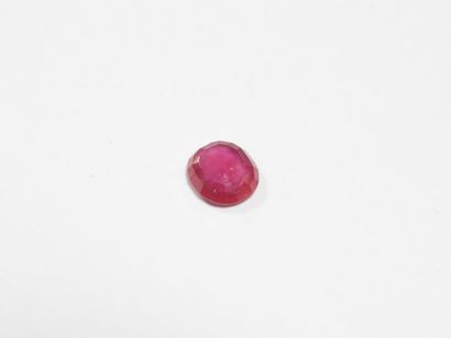 RUBIS sur feuille. 5,21 ct (traité).