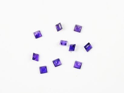 Lot of 10 AMETHYSTS on paper, approx. 1.5...