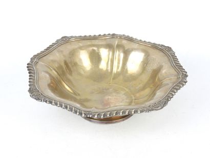 925/1000° silver CUP on heel, scalloped form,...