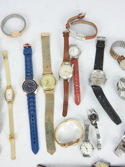LOT OF WATCHES including Pierre Laurier,...