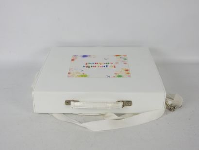 CACHAREL. Valise collection «Le Paradis»....