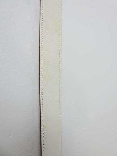 HERMES - Paris. White and brown leather belt...