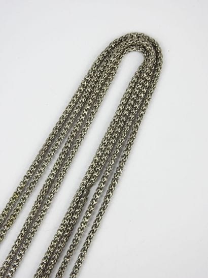 COLLIER SAUTOIR à double rang en argent 925/1000°...
