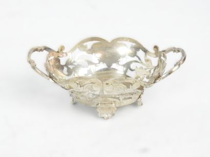 LOT IN 925/1000° SILVER including tea strainer,...
