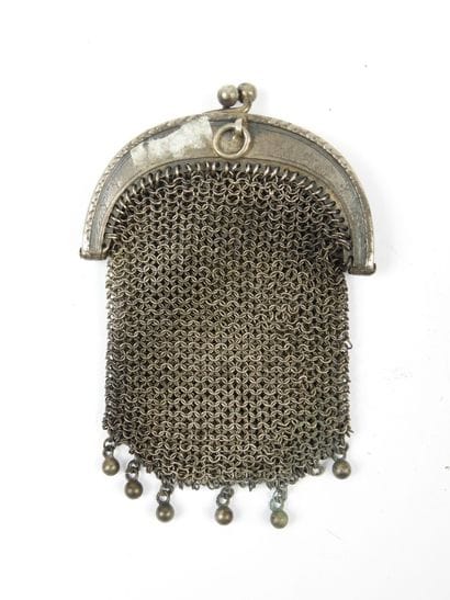 THREE 925/1000° silver mesh BOURSES. Gross...